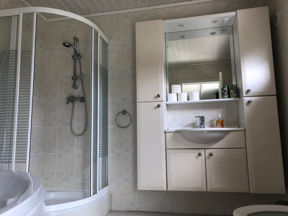 Huisje Op Den Diek Sint Kruis Экстерьер фото